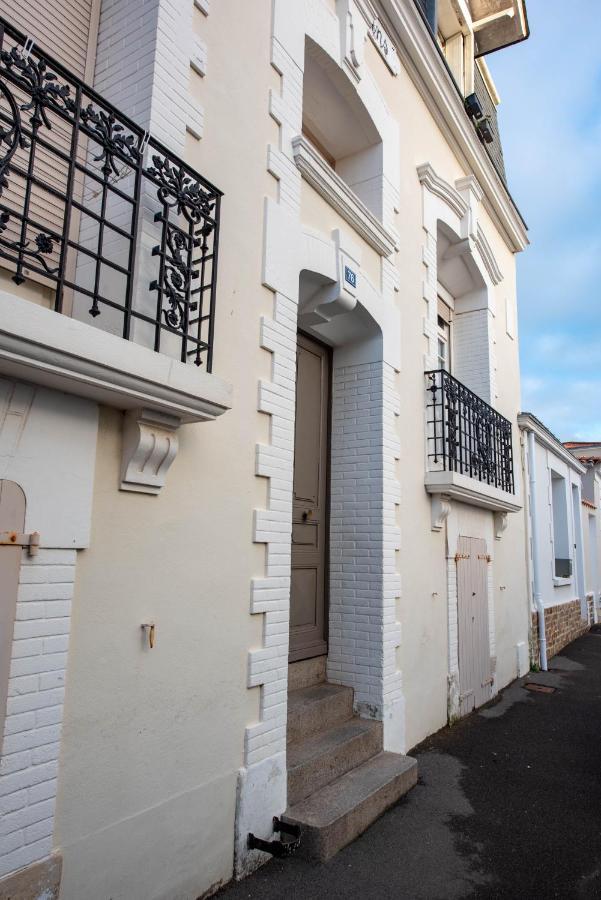 Ma Location Sablaise - Appart' Arago Apartment Les Sables-dʼOlonne Exterior foto